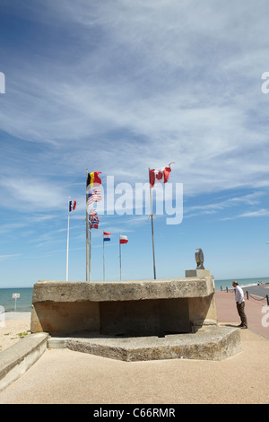 Umgebung von Juno Beach und das Kriegerdenkmal für die gefallenen kanadischen Soldaten, Normandie Stockfoto