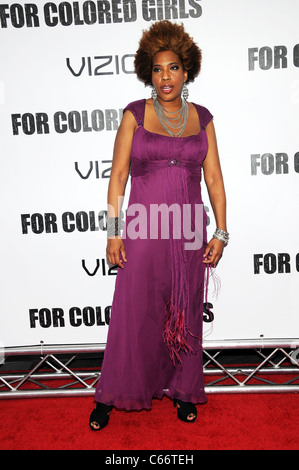 Macy Gray im Ankunftsbereich für für farbige Mädchen Premiere Screening, The Ziegfeld Theatre, New York, NY 25. Oktober 2010. Foto von: Desiree Navarro/Everett Collection Stockfoto