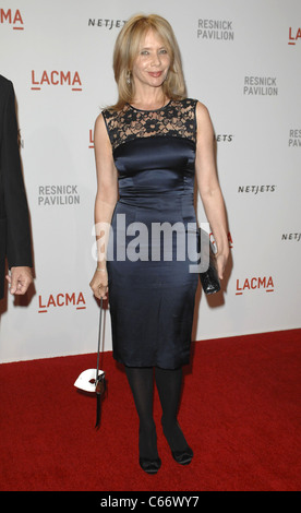 Rosanna Arquette im Ankunftsbereich für LACMA Demaskierung der Lynda und Stewart Resnick Ausstellungspavillon, The Los Angeles County Museum of Art, Los Angeles, CA 25. September 2010. Foto von: Elizabeth Goodenough/Everett Collection Stockfoto