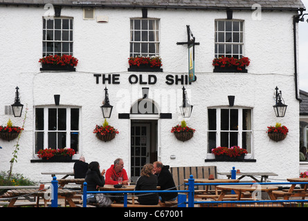 Das alte Schiff Public House in Heybridge Becken Essex England Stockfoto