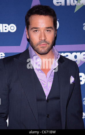 Jeremy Piven im Ankunftsbereich für ENTOURAGE Saison acht Premiere, The Beacon, New York, NY 19. Juli 2011. Foto von: Lee/Everett Collection Stockfoto