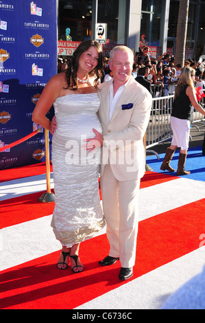 Ruve McDonough, Neal McDonough im Ankunftsbereich für Captain America