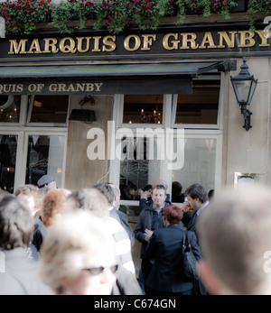 ALTEN LONDONER PUB DER MARQUIS VON GRANBY Stockfoto