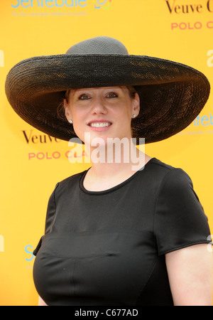 Amy Sacco in Anwesenheit für 3. jährliche Veuve Clicquot Polo Classic, Governors Island, New York, NY 27. Juni 2010. Foto von: Desiree Navarro/Everett Collection Stockfoto