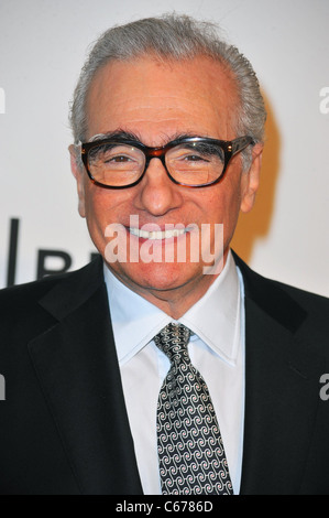 Martin Scorsese im Ankunftsbereich für 2011 Tribeca Film Festival Opening Night-Premiere von THE UNION, Wintergarten an der World Financial Plaza, New York, NY, 20. April 2011. Foto von: Gregorio T. Binuya/Everett Collection Stockfoto