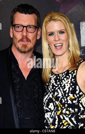 Simon van Kempen; Alex McCord im Ankunftsbereich für BAD TEACHER Premiere, The Ziegfeld Theatre, New York, NY 20. Juni 2011. Foto von: Stockfoto