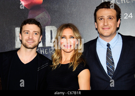 Justin Timberlake, Cameron Diaz, Jason Segel im Ankunftsbereich für BAD TEACHER Premiere, The Ziegfeld Theatre, New York, NY 20. Juni 2011. Foto von: Lee/Everett Collection Stockfoto