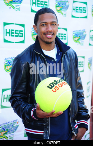 Nick Cannon bei einem öffentlichen Auftritt für 2010 Arthur Ashe Kids Day, USTA Billie Jean King National Tennis Center, Flushing, NY 28. August 2010. Foto von: Gregorio T. Binuya/Everett Collection Stockfoto