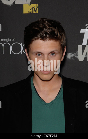 David Lewis im Ankunftsbereich für TEEN WOLF Premiere Party, The Roosevelt Hotel, Los Angeles, CA 25. Mai 2011. Foto von: Michael Germana/Everett Collection Stockfoto