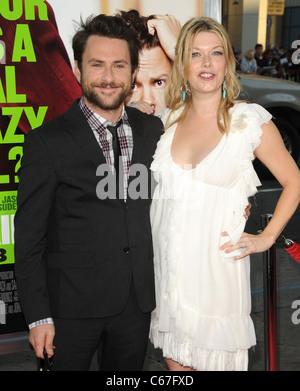 Charlie Day im Ankunftsbereich für Kill the Boss Premiere, Graumans Chinese Theatre, Los Angeles, CA 30. Juni 2011. Foto von: Dee Cercone/Everett Collection Stockfoto