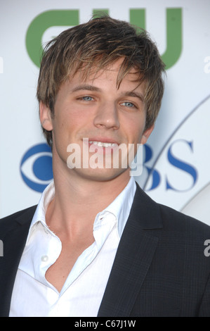 Matt Lanter im Ankunftsbereich für CBS, The CW und Showtime TCA Summer Press Tour Party, Beverly Hilton Hotel, Beverly Hills, CA 28. Juli 2010. Foto von: Michael Germana/Everett Collection Stockfoto