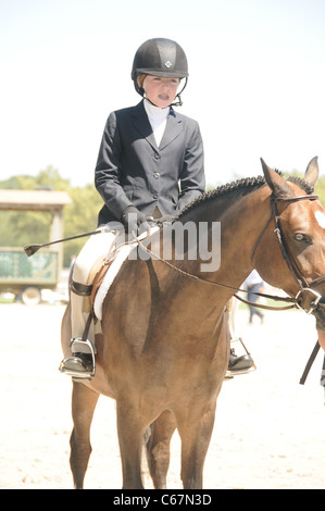 Lola Consuelos in Anwesenheit für 2010 Hampton Classic Horse Show, Schlange hohle Straße, Bridgehampton, NY 29. August 2010. Foto von: Rob Rich/Everett Collection Stockfoto