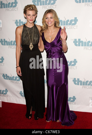 Angel McCord, AnnaLynne McCord im Ankunftsbereich für The Inaugural Durst Projekt Gala, Casa Del Mar, Los Angeles, CA 29. Juni 2010. Foto von: Adam Orchon/Everett Collection Stockfoto