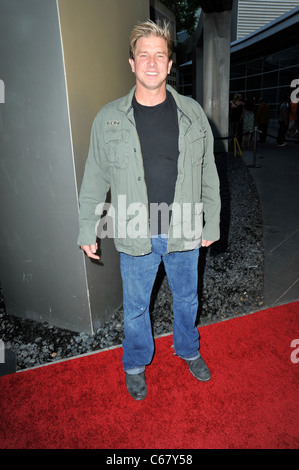 Kenny Johnson im Ankunftsbereich für SONS OF ANARCHY Staffel drei Premiere am FX, Arclight Cinerama Dome, Los Angeles, CA 30. August 2010. Foto von: Robert Kenney/Everett Collection Stockfoto