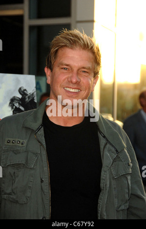 Kenny Johnson im Ankunftsbereich für SONS OF ANARCHY Staffel drei Premiere am FX, Arclight Cinerama Dome, Los Angeles, CA 30. August 2010. Foto von: Dee Cercone/Everett Collection Stockfoto