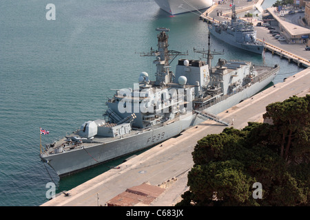 Die Royal Navy Fregatte HMS Richmond in Malta Stockfoto