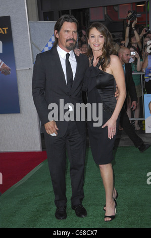 Josh Brolin, Diane Lane im Ankunftsbereich für Sekretariat Weltpremiere, El Capitan Theatre, Los Angeles, CA 30. September 2010. Foto von: Elizabeth Goodenough/Everett Collection Stockfoto