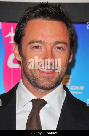 Hugh Jackman in Anwesenheit für CATCH ME IF YOU CAN Opening Night, The Neil Simon Theatre, New York, NY 10. April 2011. Foto von: Gregorio T. Binuya/Everett Collection Stockfoto