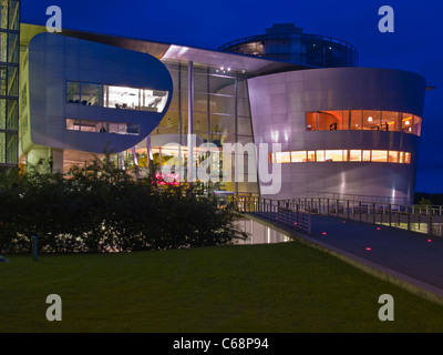 Glaeserne Manufaktur Dresden | Gläserne Manufaktur Dresden Stockfoto