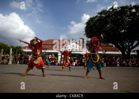 Buto Cakil (Beast) Tanz Stockfoto