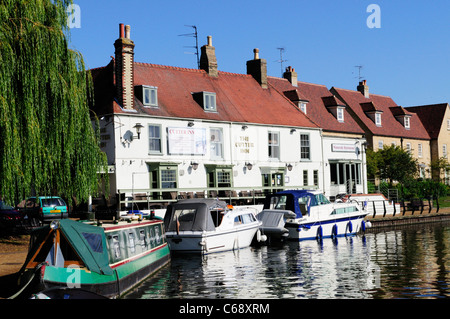 Der Cutter Inn und Fluss Great Ouse, Ely, Cambridgeshire, England, UK Stockfoto