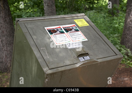 geschlossenen und verriegelten Bär Beweis Wurf bin Riding Mountain Nationalpark Manitoba Kanada Stockfoto