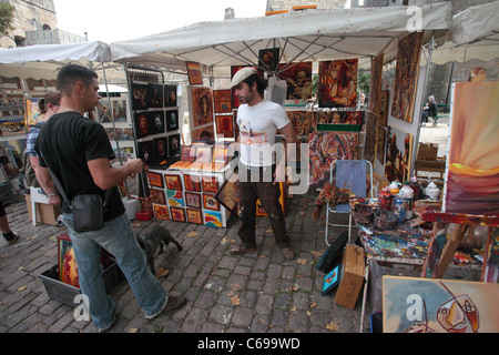 Kunstmarkt, St Malo, Bretagne, Frankreich Stockfoto