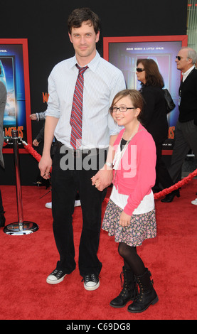 Tom Everett Scott im Ankunftsbereich für MARS braucht Mütter Premiere, El Capitan Theatre, Los Angeles, CA 6. März 2011. Foto von: Dee Cercone/Everett Collection Stockfoto