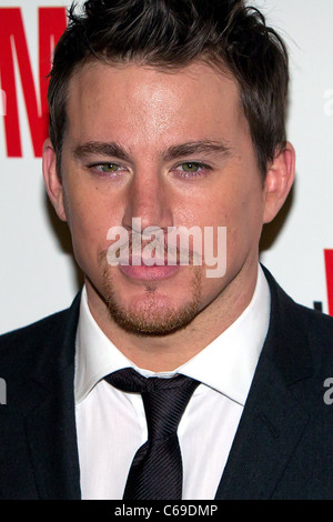 Channing Tatum im Ankunftsbereich für das DILEMMA Premiere, AMC River East Theater, Chicago, IL 6. Januar 2011. Foto von: Jason Smith/Everett Collection Stockfoto