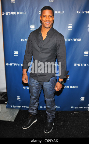 Nate Parker in die Teilnehmerliste für G-Star RAW Herbst/Winter 2011 Kollektion Fashion Show, Lincoln Center, New York, NY 12. Februar 2011. Foto von: Gregorio T. Binuya/Everett Collection Stockfoto