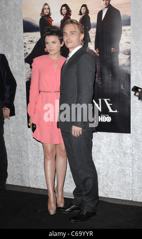 Ginnifer Goodwin, Joey Kern im Ankunftsbereich für BIG LOVE Season Premiere auf HBO, Directors Guild of America (DGA) Theater, Los Angeles, CA 12. Januar 2011. Foto von: Elizabeth Goodenough/Everett Collection Stockfoto