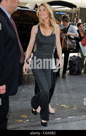 Ellen Pompeo, betritt MTV Studios unterwegs für Promi-Schnappschüsse - do, New York, NY 12. Mai 2011. Foto von: Ray Tamarra/Everett Collection Stockfoto