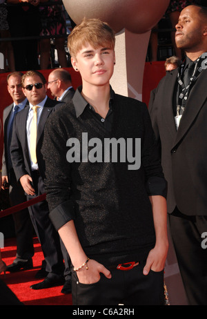 Justin Bieber im Ankunftsbereich für 2011 ESPY Awards - Ankünfte, Nokia Theatre L.A. Live, Los Angeles, CA 13. Juli 2011. Foto Stockfoto