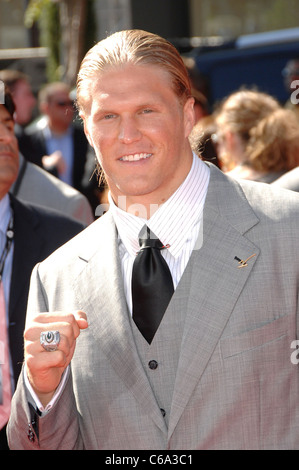 Clay Matthews im Ankunftsbereich für 2011 ESPY Awards - Ankünfte, Nokia Theatre L.A. Live, Los Angeles, CA 13. Juli 2011. Foto Stockfoto