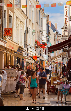 Einkaufsstraße in Amboise, Indre et Loire, Frankreich, Europa Stockfoto