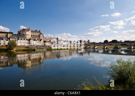Schloss Amboise an der Loire River, Loire-Tal, Indre et Loire, Frankreich, Europa Stockfoto