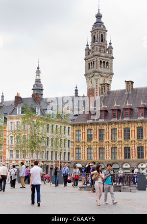 La Grand Place, Lille, Vieille Bourse und Glockenturm, Nord-Pas-de-Calais, Frankreich Stockfoto