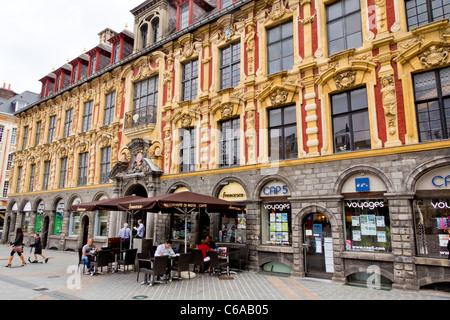 Die Seite der Vieille Bourse mit Blick auf La Grand Place, Stadt von Lille, Nord-Pas-de-Calais, Frankreich Stockfoto