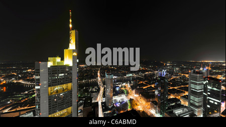 Panorama in der Nacht, Südlage, Sachsenhausen, Main Tower, Frankfurt Am Main, Hessen, Deutschland, Europa Stockfoto