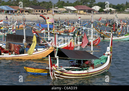 Angelboote/Fischerboote at Jimbaran Bay in Bali. Jimbaran, Halbinsel Bukit, Bali, Bali, Indonesien, Südostasien, Asien Stockfoto