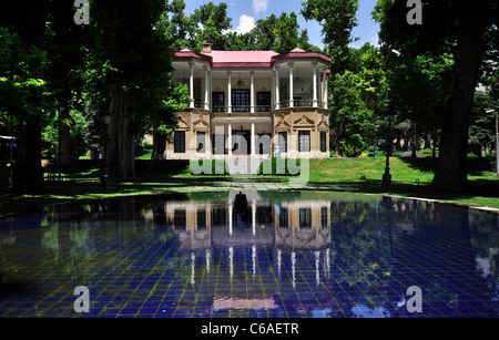 Blick auf Ahmad Shahi Pavillon, Niavaran Palast-Komplex, Teheran Iran. Stockfoto