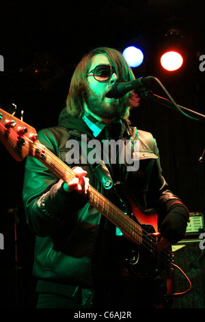 David Amezcua heißen Straßen Bands führen live im Viper Room in West Hollywood Los Angeles, Kalifornien - 04.02.10 Stockfoto