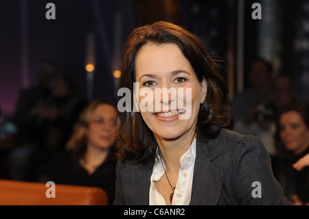 Anna wird in der NDR-Talkshow in Lokstedt. Hamburg, Deutschland - 05.02.2010 Robert Lechtenbrink Stockfoto