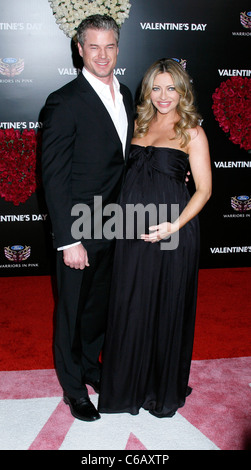 Eric Dane und Rebecca Gayheart Los Angeles Weltpremiere von "Valentinstag" statt, bei der Graumans Chinese Theatre - rot Stockfoto