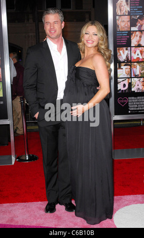 Eric Dane und Rebecca Gayheart Los Angeles Weltpremiere von "Valentinstag" in der Graumans Chinese Theatre Hollywood stattfand, Stockfoto