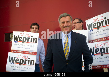 David Weprin wird für den Kongress in New York 9. Kongreßbezirk unterstützt. Stockfoto