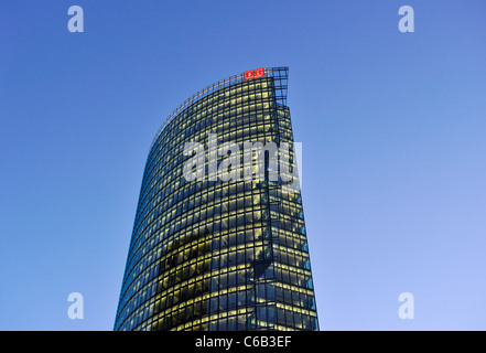 Potsdamer Platz quadratisch, in der Dämmerung am frühen Morgen Mitte Bezirk, Berlin, Deutschland, Europa Stockfoto