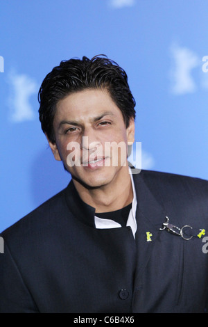 Shah Rukh Khan auf der 60. Internationalen Filmfestspiele Berlin (Berlinale) - "My Name is Khan" Photocall - Grand Hyatt Hotel. Stockfoto