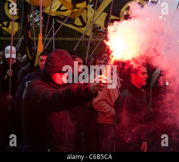 Französische Studenten demonstrieren gegen Rente Zustandsänderung, Kapitalismus und Globalisierung. Jardin du Luxembourg, Paris. Stockfoto