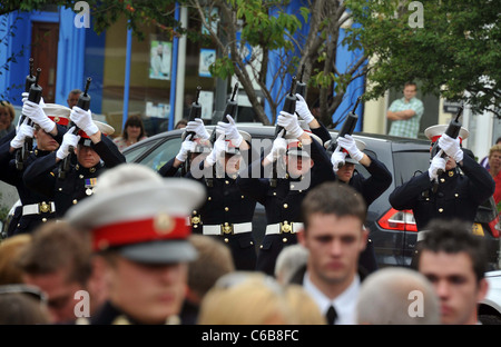 UK, königliche Marine James Wright 42 Commando erhält eine vollen militärische Beerdigung in Weymouth, Dorset. Stockfoto